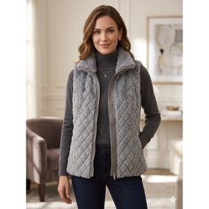 Carmen Marc Valvo Women Gray Diamond Quilted Faux Fur Zip Up Vest CV300419 Tin M